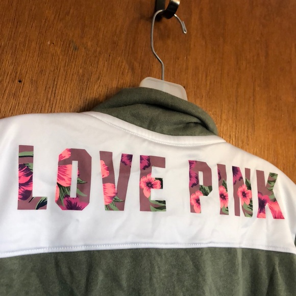 PINK Victoria’s Secret Pullover 1/2 Zip! 😍 - Picture 8 of 8